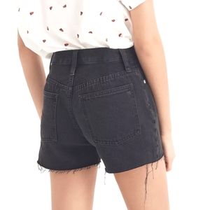 MADEWELL, “THE PERFECT JEAN SHORT” FADED BLACK, Size 26